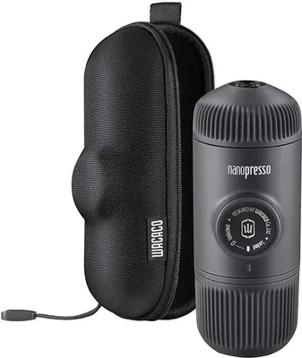 Produktbild von Wacaco Nanopresso Tragbare Kaffeemaschine (Grau) + Etui