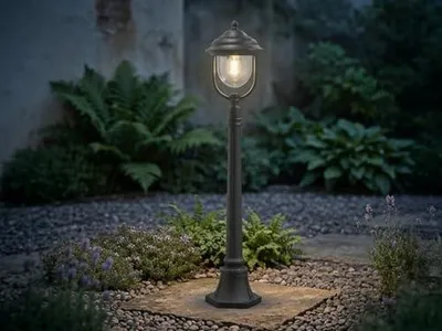 Zdjęcie produktu dla Lampa LED do ogrodu, latarnia w stylu wiejskim, do użytku zewnętrznego, wysokość 118 cm, kolor czarny