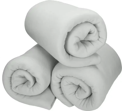 Produktbild von Betz Fleecedecke 3 Stück 130x170 cm 180g/m² – Wohndecke & Kuscheldecke – Flauschige Sofadecke Tagesdecke – Leicht, wärmend & pflegeleicht - silbergrau