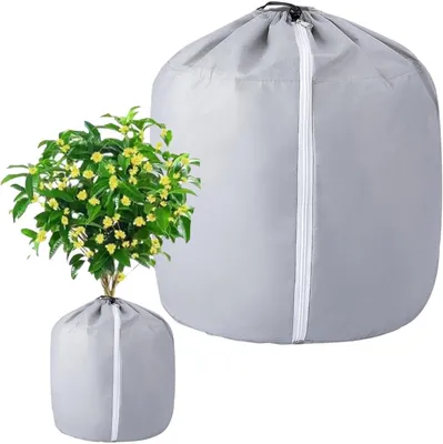 Produktbild von Pflanzenschutzhaube - Frostschutzhaube für Pflanzen - Winterschutz für Topfpflanzen - 65x70cm - Mit Kordelzug und Reißverschluss - Für Garten, Obst