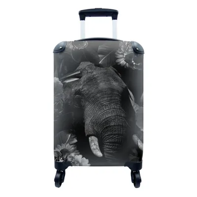 Produktbild von MuchoWow® Koffer Handgepäck Trolley Rollkoffer Kleine Reisekoffer mit 4 Rollen - Botanischer Elefant vor schwarzem Hintergrund - schwarz und weiß - Cabin Size < 55x40x23 cm & 55x40x20 cm - Fotokoffer - Kabinenkoffer - Boardgepäck - Reise-Box - Reisekoffer - Reisegepäck - Koffer mit Bild - Trolley für Kinder