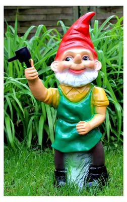 Produktbild von Gartenzwerg mit Rasensprenger, stehende Figur, H 70 cm