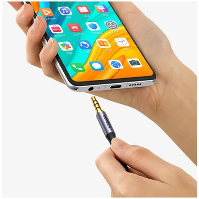 Zdjęcie produktu dla Ugreen Kabel Przewód Aux Mini Jack 3.5Mm (M?Ski) - Mini Jack 3,5Mm (M?Ski) 3M Czarny (Av183)