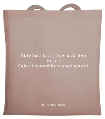 Produktbild von Mr. & Mrs. Panda Jutebeutel Spruch Stiefmutter Überraschungen - Braun Pastell - Geschenk, Familie, Schultasche, Verwandte, Geduld, Stiefkind, Tote Bag, Feiern, Tasche