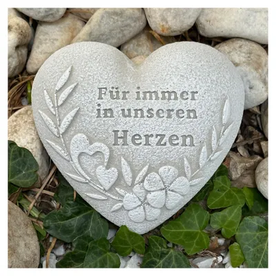 Produktbild von Grabschmuck Herz Für immer in unseren Herzen aus Steinguss, Grabherz handgefertigt und handbemalt, weiße Patina, wetterfest