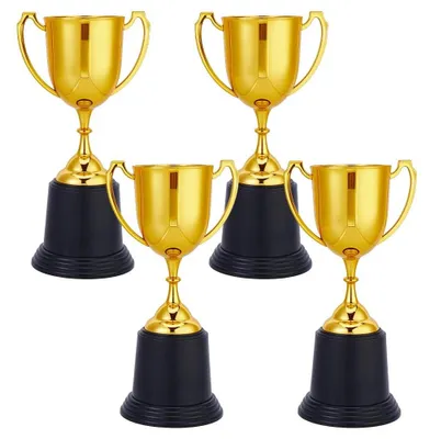 Productafbeelding van 4 Stuks Gouden Trofee Award Cup met Zwarte Basis
