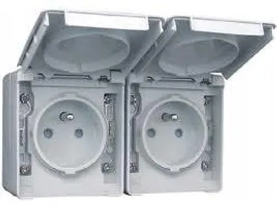 Produktbild von Efapel Doppel-Steckdose hermetisch IP65 grau 48867 CCZ