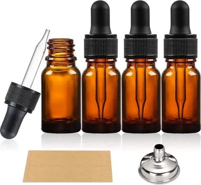 Immagine prodotto di Set di 4 flaconi in vetro da 10 ml, color rame, con bocchello in acciaio ed etichette