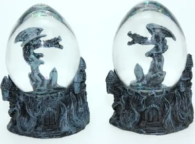 Produktbild von 2 Schneekugeln Drachen 7,5cm Glitzerkugeln Schneekugel Glitzerkugel Drache Märchen