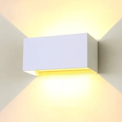 LED Wandlampe 24W IP65 Up Down Licht einstellbar 3000K