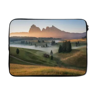 Produktbild von MuchoWow® Laptop Hülle 13 Zoll Berg - Nebel - Landschaft Laptoptasche - Laptophülle - Sleeve - Rundumschutz