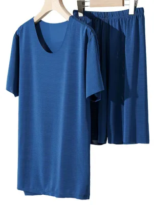 Produktbild von Blauer Herren-Kurzpyjama in XL, einfarbig, bequem, atmungsaktiv, hautfreundlich, zum Überziehen, ideal für Zuhause