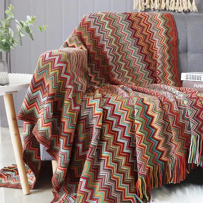 Produktbild von Omgoods – Gehäkelte Decke mit Fransen – Bohemian Karo-Muster Sofaüberwurf