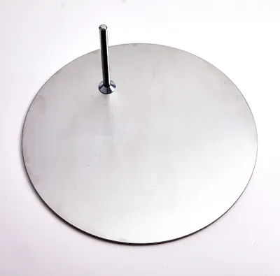 Produktbild von R39 Eurotondisplay Metallplatte für Schaufensterpuppen Silber Edelstahl Metall Ø 39 cm 2,88 kg. Mit Fußdorn
