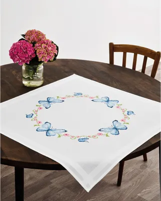 Immagine prodotto di Tovaglia Permin da ricamare a punto croce "Farfalle", immagine stampata da ricamare, 80x80cm