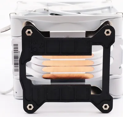 Produktbild von NZXT T120 RGB Prozessor Luftkühlung 12 cm Weiß 1 Stück(e) (RC-TR120-W1)