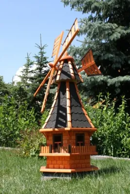 Image de Moulin à vent XL en bois 130 cm – grand moulin à vent décoratif en bois pour jardin et cour – ailes rotatives – toit en bardeaux bitumés noirs