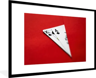 Produktbild von MuchoWow® Gerahmtes Poster Karten unter roter Fläche 90x60 cm - Poster mit Schwarzem Bilderrahmen Wandposter Rahmen Foto Bilder - Wanddekoration - Fotos