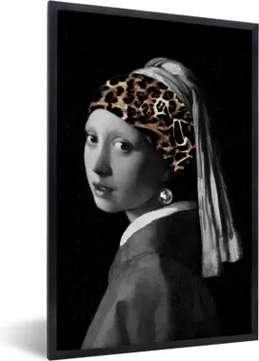 Produktbild von MuchoWow® Gerahmtes Poster Das Mädchen mit dem Perlenohrring - Johannes Vermeer - Pantherdruck 20x30 cm - Poster mit Schwarzem Bilderrahmen Wandposter Rahmen Foto Bilder - Drucken - Bilder Poster im Rahmen