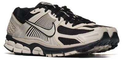 Image de Nike ZOOM VOMERO 5 MET