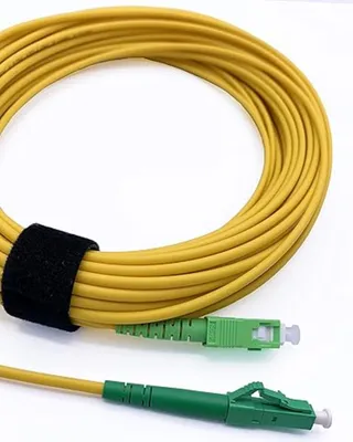 Produktbild von Elfcam - 3 m Glasfaserkabel SC/APC auf LC/APC Monomode Simplex 9/125 µm OS2 Patchkabel LSZH Gelb