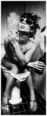 Produktbild von Wallario Wandbild aus Acryl, 200 x 80 cm, freischwebende Optik - Kloparty - Sexy Frau auf Toilette mit Zigarette und Schnaps