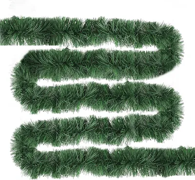 Produktbild von Meisterhome®  Künstliche Weihnachtsgirlande Tannengirlande Grün 10m Lange, Tannengirlande Tannenzweiggirlande Weihnachtsdeko Weihnachten - Außen & Innen