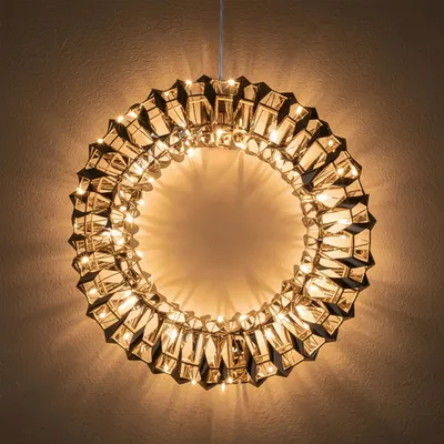Productafbeelding van Gouden ring met 3D-effect en timer - 30 cm - van metaal, omwikkeld met een LED-lichtketting, werkt op batterijen - kerstdecoratie voor de tafel