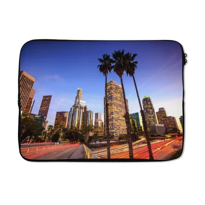 Produktbild von MuchoWow® Laptop Hülle 14 ZollStadt - Palme Laptoptasche - Laptoptasche - Stoßsicher - Schutzhaube