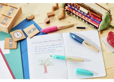 Immagine prodotto di STABILO 5014/26-41 Stilografica per la scuola EASYbirdy® Timber - per destrorsi Pennino A, colore rosa/legno, inclusa cartuccia standard