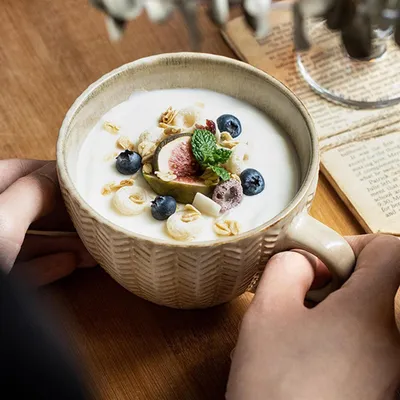 Produktbild von XXL Kaffeetasse Keramik 700ml Suppentasse mit Henkel, Frühstücksschüssel, Müsli, Salat, Gelb