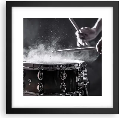 Produktbild von Gerahmtes Poster - Schwarzer Rahmen - Trommel Staub Trommel - 30x30 cm - Wand Bild - Wanddeko - Wandbilder - Kunstposter - Wandposter - Bilderrahmen - Bilder - Kunstdruck - Wandbild - P2BAC30x30-4313