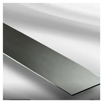 Produktbild von Gehärteter Messerstahl und Werkzeugstahl 2,5 mm 1.2842 (90MnCrV8) Kohlenstoffstahl Rohmaterial für den Messer- und Werkzeugbau (200 x 50 x 2,5 mm)