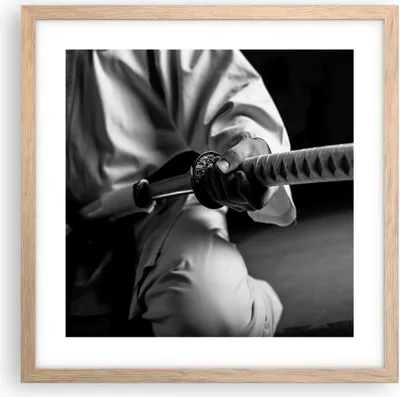 Produktbild von Gerahmtes Poster - Rahmen in heller Eiche - Samurai-Schwert - 40x40 cm - Wand Bild - Wanddeko - Wandbilder - Kunstposter - Wandposter - Bilderrahmen - Bilder - Kunstdruck - Wandbild - P2NAC40x40-3746