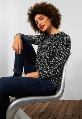 Produktbild von 28325 Street One, ,  Damen Pullover, Mittelstrick, schwarz weiß bedruckt, 36