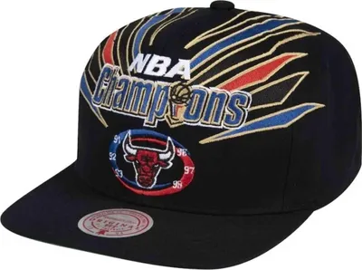 Produktbild von Mitchell & Ness Strapback Cap - Chicago Bulls 1998 Champions