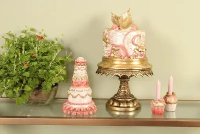 Image de Support-gâteau doré de 25 cm – Assiette de présentation en résine – Présentoir à desserts de luxe