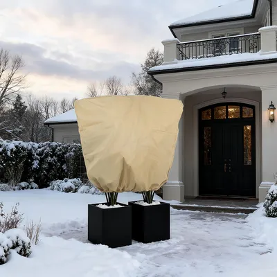 Produktbild von Pflanzenabdeckung XXL, Winterschutz, 240 x 200 cm, Kübelpflanzen Schutzhauben als Frostschutz mit Zugband und Reissverschluss, atmungsaktiv