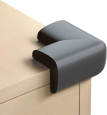 Produktbild von Unyqoos® Schwarzer Eckenschutz aus weichem Schaumstoff – selbstklebende, stoßdämpfende Möbelecken‑Kappen für Tische & Möbel, kindersicher, rückstandsfrei