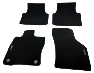 Obrázek produktu pro Koberečky do vozu Seat Leon 3, 4 kusy, velur, černá barva, s logem, textilní