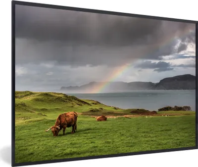 Produktbild von MuchoWow® MuchoWow® Gerahmtes Poster Schottische Hochlandrind - Gras - Wolken 30x20 cm - Poster mit zchwarzem Bilderrahmen - Kunstdruck - Bild-Poster