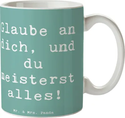 Produktbild von Mr. & Mrs. Panda Tasse mit Spruch Spruch Stolpersteine im Alltag meistern - Meeresbrise - Geschenk, Kaffeetasse, Abenteuer, Selbstvertrauen, Trost, Zuversicht, Vertrauem