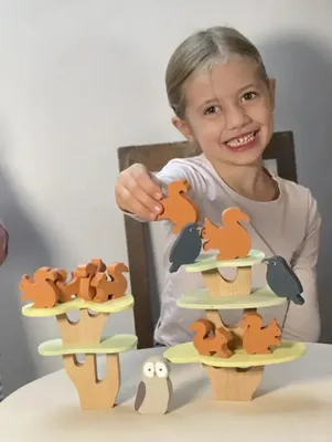 Produktbild von Stapelspiel Eichhörnchen – Geschicklichkeitstraining für Kinder