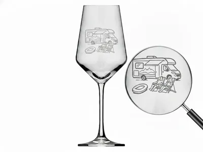 Produktbild von Weinglas 350 ml mit Gravur Camper spülmaschinenfest ideal für Weinliebhaber unterwegs