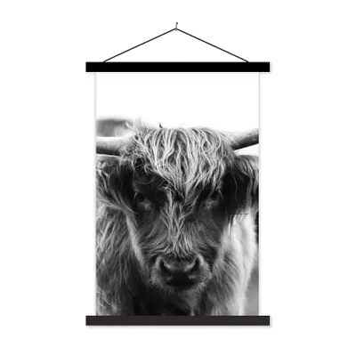 Produktbild von MuchoWow® Textilposter Schottischer Highlander - Kuh - Gras - Tiere - Natur 60x90 cm mit schwarzem Rahmen - Poster Wohnzimmer