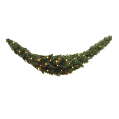 Productafbeelding van Triumph Tree Forest Frosted Swag met LED Verlichting - Kerstversiering voor Binnen - Guirlande in Gebogen Vorm - Kerstslingers met Sfeervolle Lampjes - 180 cm - Groen