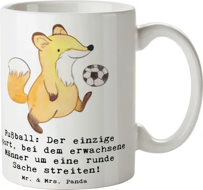 Produktbild von Mr. & Mrs. Panda Trinkbecher Fußballspiel - Weiß - Geschenk, Trainer, Henkelbecher, Freude, Kaffeetasse, Erwachsene, Männer, Teamsport, Tasse, schöne, Kaffeebecher, Humor