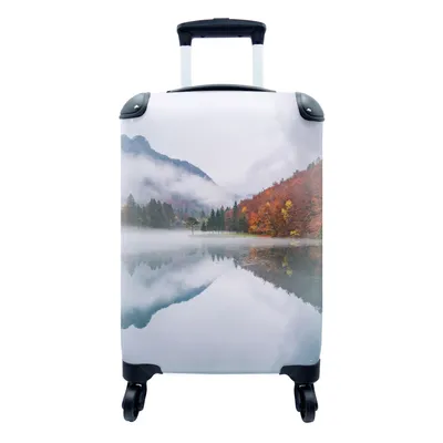 Produktbild von MuchoWow® Koffer Handgepäck Trolley Rollkoffer Kleine Reisekoffer mit 4 Rollen - Herbst - Nebel - Wasser - Landschaft - Cabin Size < 55x40x23 cm & 55x40x20 cm - Fotokoffer - Kabinenkoffer - Boardgepäck - Reise-Box - Reisekoffer - Reisegepäck - Koffer mit Bild - Trolley für Kinder