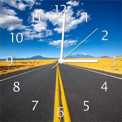 Produktbild von Wallario Design Wanduhr Route 89 in Arizona - Am Ende der Horizont aus Echtglas, Größe 30 x 30 cm