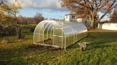 Produktbild von Titanium Polycarbonat Gewächshaus 3x6 m – Treibhaus mit 6 mm PC, 1 Fenster, 1 automatische Öffner & ALU Fundament, Belastung 180 kg/m²